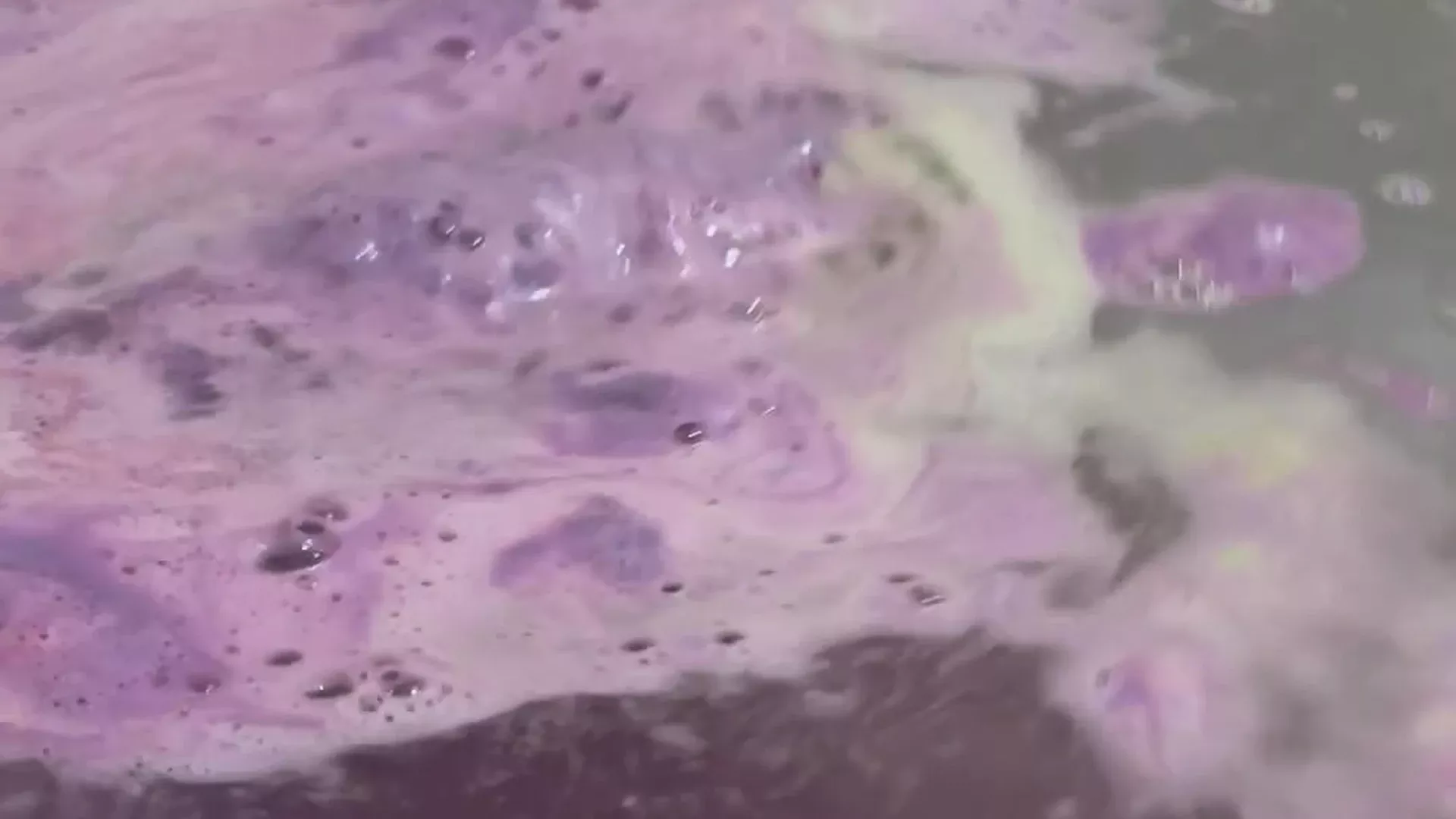 Emma Magnolia massaging her boob in bathtub